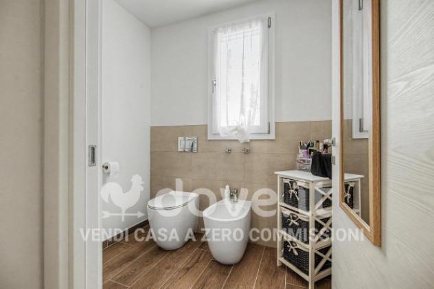 Casa indipendente di 227 m² con più di 5 locali in vendita a Fiesso Umbertiano - Foto 17
