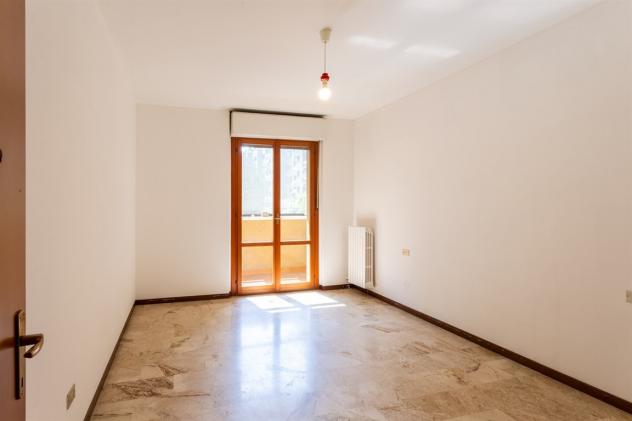 3 LOCALI QUARTIERE TERRAZZE - Foto 10