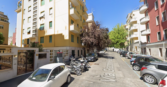 DEGLI EROI BILOCALE ARREDATO BEN COLLEGATO