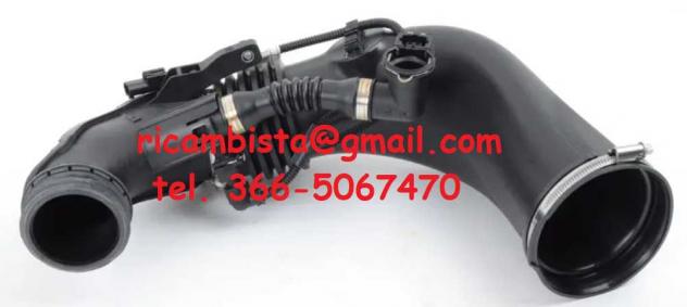 13717808157 BMW X5 E70 tubo collettore aria