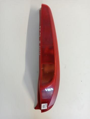 FANALE POST.D 999-U1306207 Parti elettriche  Fanaleria  Fanali  Fanale post. sx. FIAT - PUNTO II - 01-09-1999 - 01-05-2003, FIAT - PUNTO III