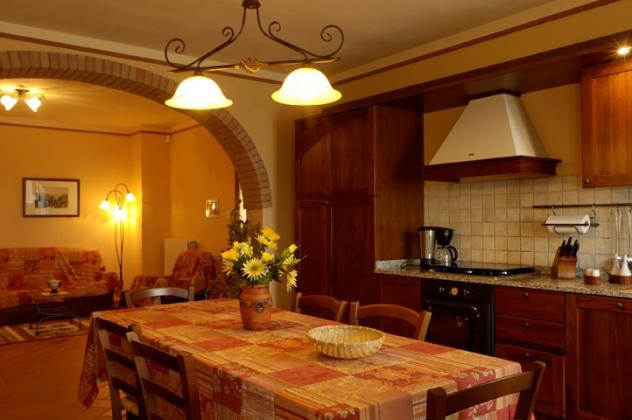 COLONICA di 20 vani e di 650 mq (PALAIA) rif. A 100 - Foto 11