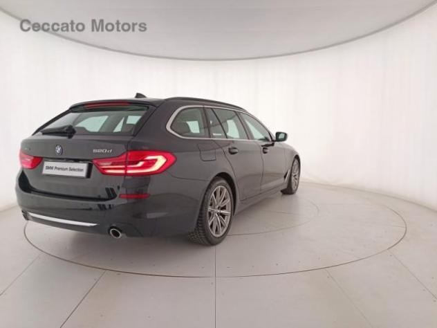 BMW 520 d xDrive Touring Luxury rif. 20843152 - Foto 4