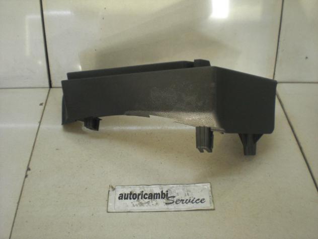 6Q6867762 RIVESTIMENTO LATERALE DEL BAULE DESTRO VOLKSWAGEN POLO 1.4 D 51KW 5M 5P (2005) RICAMBIO USATO