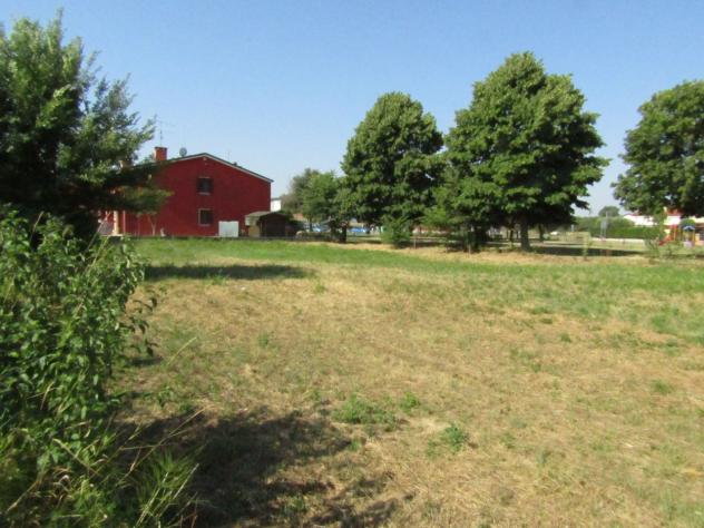 Terreno edificabile in vendita a Santa Maria di Sala