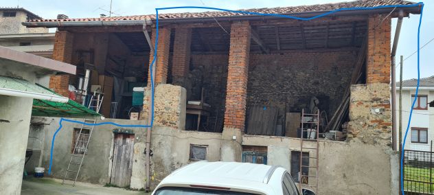 cascinale con fienile da ristrutturare - Foto 2