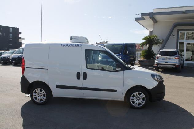 Fiat Doblo Dobl1.3 MJT ISOTERMICO CION GRUPPO FRIGO - Foto 7