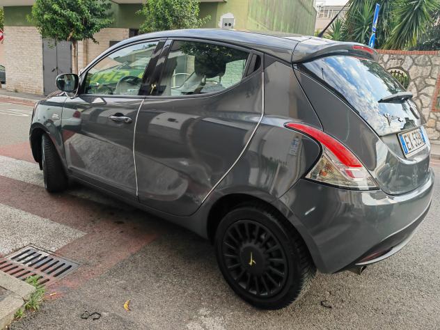 LANCIA YPSILON 1.2 BENZINA GPL CV69 KW51 ECOCHIC GOLD - Foto 6