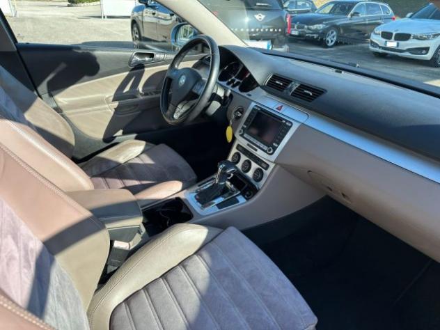 VOLKSWAGEN Passat 2.0 TDI 170CV DSG Highline rif. 24066358 - Foto 9