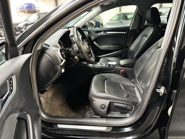 Audi A3 SPB 30 g-tron S tronic Business - Foto 9