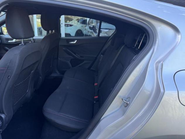 FORD Focus 1.5 EcoBlue 115CV Autom. 5p. ST-Line rif. 23791029 - Foto 9