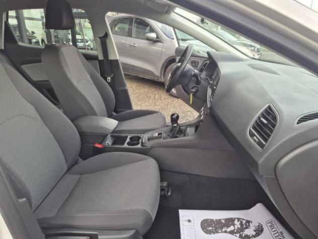 SEAT Leon 1.6 TDI 115 CV 5p. Black Edition rif. 23321965 - Foto 8