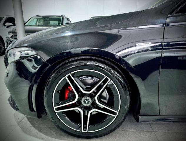 Mercedes-Benz A 180 d 116CV Premium AMG Night Edition - Foto 9