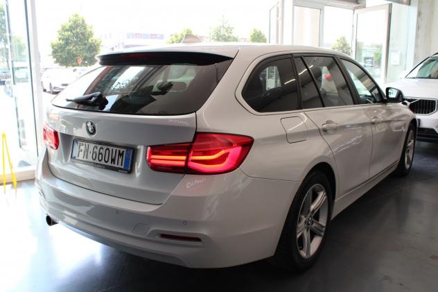 BMW Serie 3 318d Luxury - Foto 4