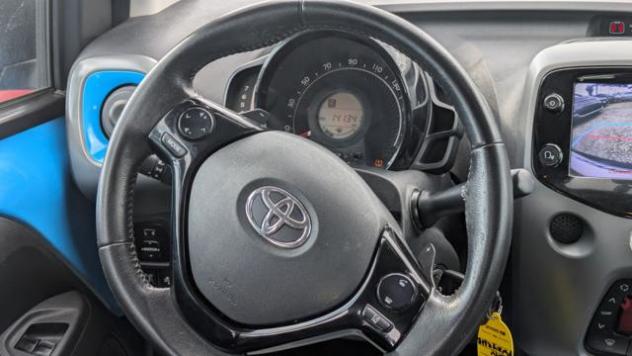 TOYOTA Aygo 1.0cc 72cv rif. 23765563 - Foto 8