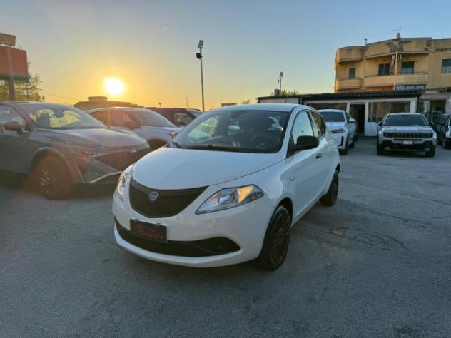 LANCIA Ypsilon 1.2 69 CV 5 porte GPL Ecochic Gold rif. 23838141 - Foto 3