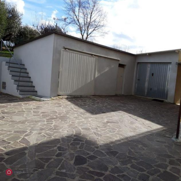 Casa Bi/Trifamiliare di 329mq a Urbino - Foto 6