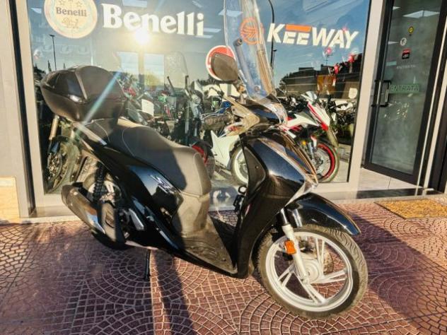 HONDA SH 125 TUTTO INCLUSO ANCHE PASSAGGIO! MINI RATE rif. 24153044