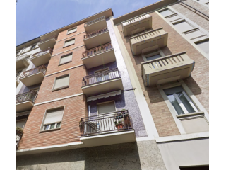 Stanza in appartamento in affitto a Torino