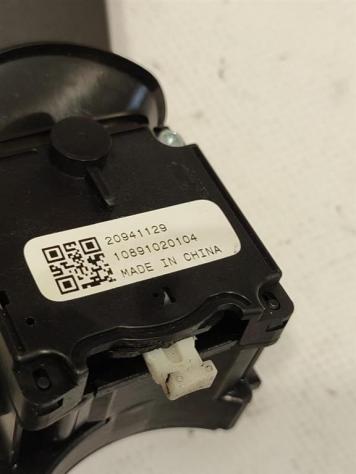 DEVIOLUCI SINISTRO CHEVROLET Orlando 1° Serie 20941129 F18D4 (1014) - Foto 2