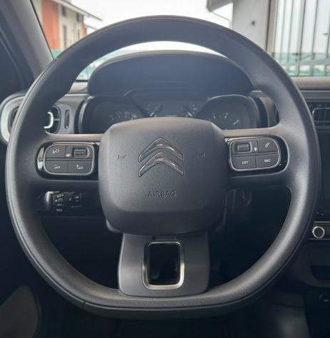 Citroen C3 1.2 puretech Shine s&s 83cv - Foto 12