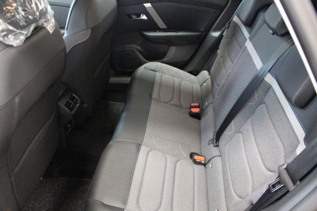 Citroën C4 PureTech 130 S&S Plus - Foto 9