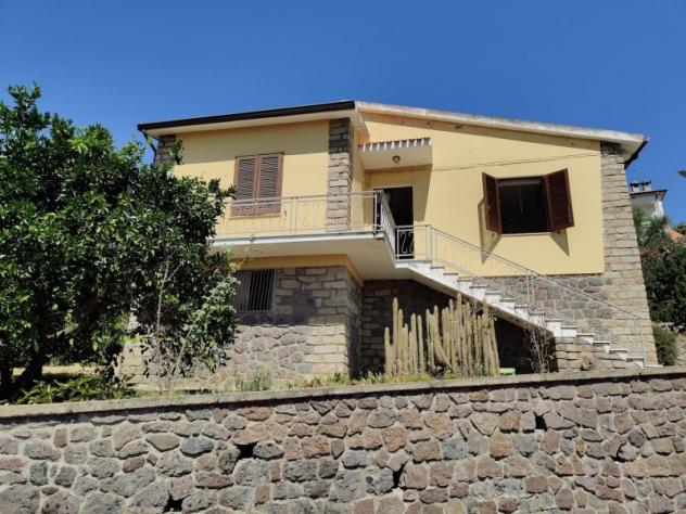 Vendiamo casa indipendente a Laerru