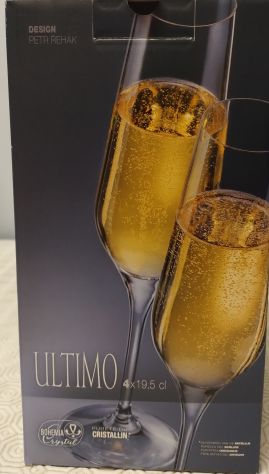 SET 4 FLUTES DA CHAMPAGNE IN CRISTALLO