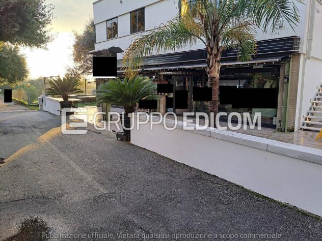 Negozi, botteghe di 111 mq  in vendita a Massa - Rif. 4558698