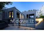Loft / Open Space di 194 m² con 5 locali e posto auto in vendita a Pesaro