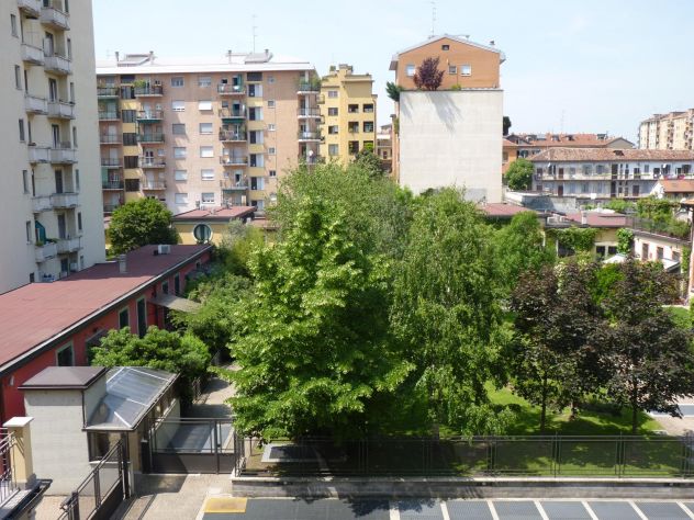 Monolocale con balcone -zona Bocconi - Foto 2