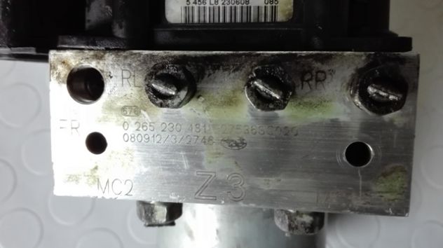 Centralina ABS Subaru Forester 2.0D del 2010 (0265951123) - Foto 3