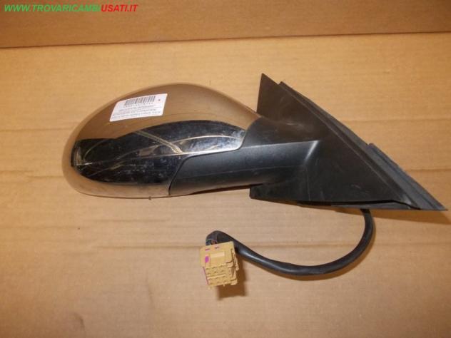 RETROVISORE EST.D.ripiegamento elettrico (senza calotta e cristallo, fino al 01/2006) CROMATO 9 FILI SEAT IBIZA (6L)  Vetri e Retrovisori  Cristalli