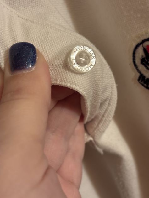 MAGLIETTA POLO IN OTTIME CONDIZIONI DA DONNA IN COTONE FIRMATA ORIGINALE MONCLER - Foto 5