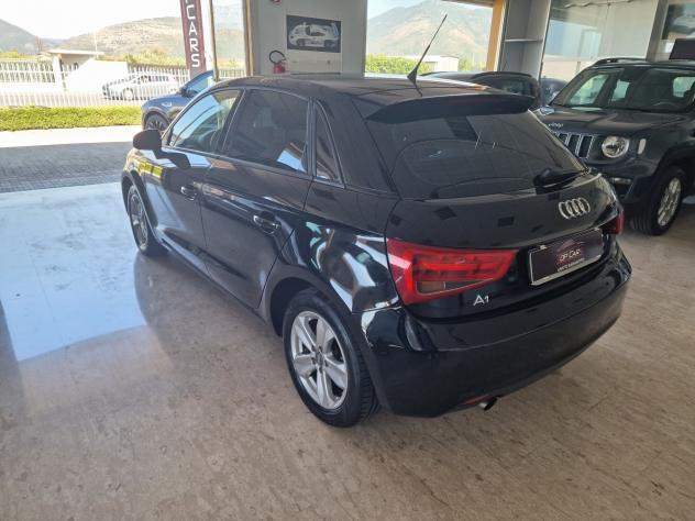 Audi A1 SPB 1.6 TDI 5 porte - Foto 2