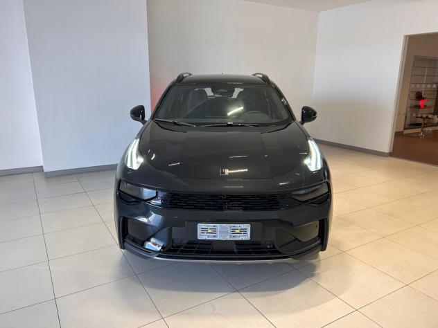 Lynk&co 01 PHEV Core - Foto 6