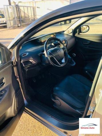 LANCIA - Ypsilon - 1.3 MJT 16V 95 CV 5 porte S&S Platinum - Foto 5