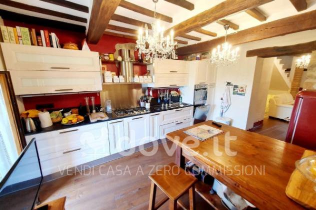 Casa indipendente di 205 m² con più di 5 locali in vendita a Radicofani - Foto 10