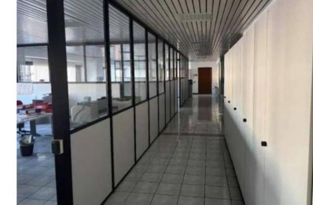 Immobile in asta di 652 m² con più di 5 locali in vendita a Trezzano sul Naviglio - Foto 8