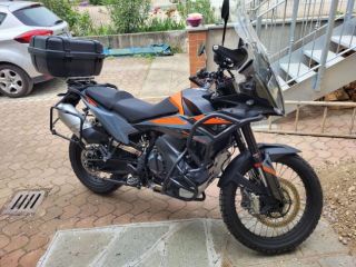 KTM 890 ADVENTURE