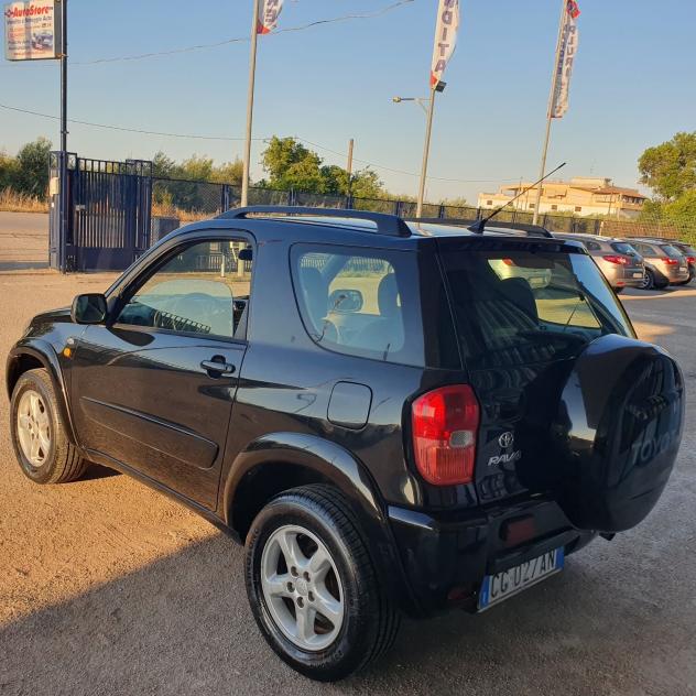 Toyota RAV4 2.0 Tdi D-4D cat 3 porte Sol - Foto 6