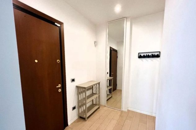 PARIOLI QUADRILOCALE CON BALCONE E POSTO AUTO.