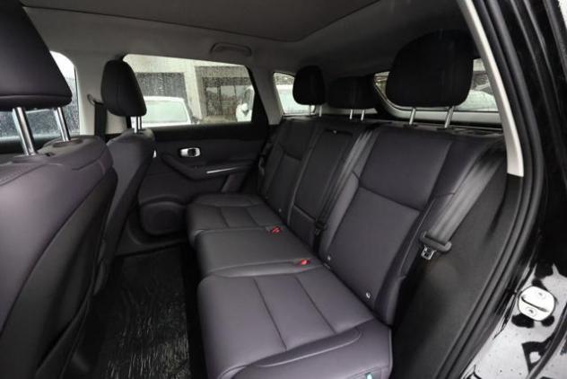 LEAPMOTOR C10 REEV 158kW phev Design rif. 23303716 - Foto 9