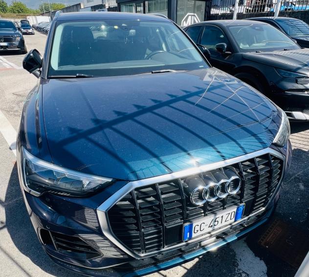 Audi Q3 2.0 TDI 150 CV Business