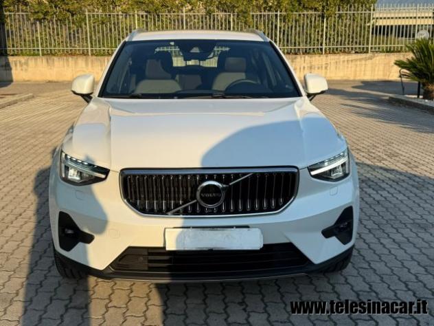 VOLVO XC40 T4 Recharge plug-in hybrid rif. 24072914 - Foto 3
