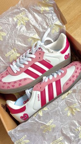 Sneakers Uniche e di Tendenza: Vendita al Dettaglio e in Lotto in Tutte le Tagli - Foto 10