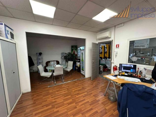 CAPANNONE CON UFFICI IN AFFITTO A SEGRATE - Foto 6