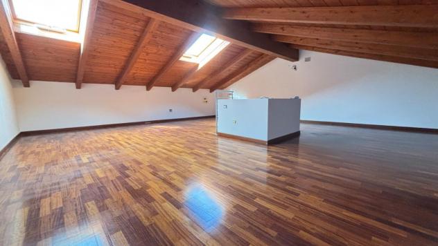 Appartamento in vendita a Cascina 107 mq Rif: 1444426