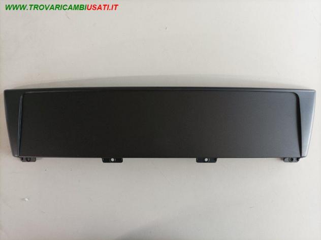 PORTATARGA ANT. 8P48072851QP Carrozzeria  Lamierati esterni  Paraurti  Portatarga par AUDI - A3 3 PORTE - 2003  2008, AUDI - A3 SPORTBACK - 2004