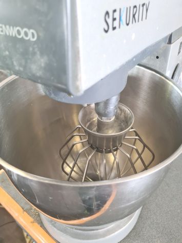 impastatrice planetaria da banco per panificio usata - Foto 2